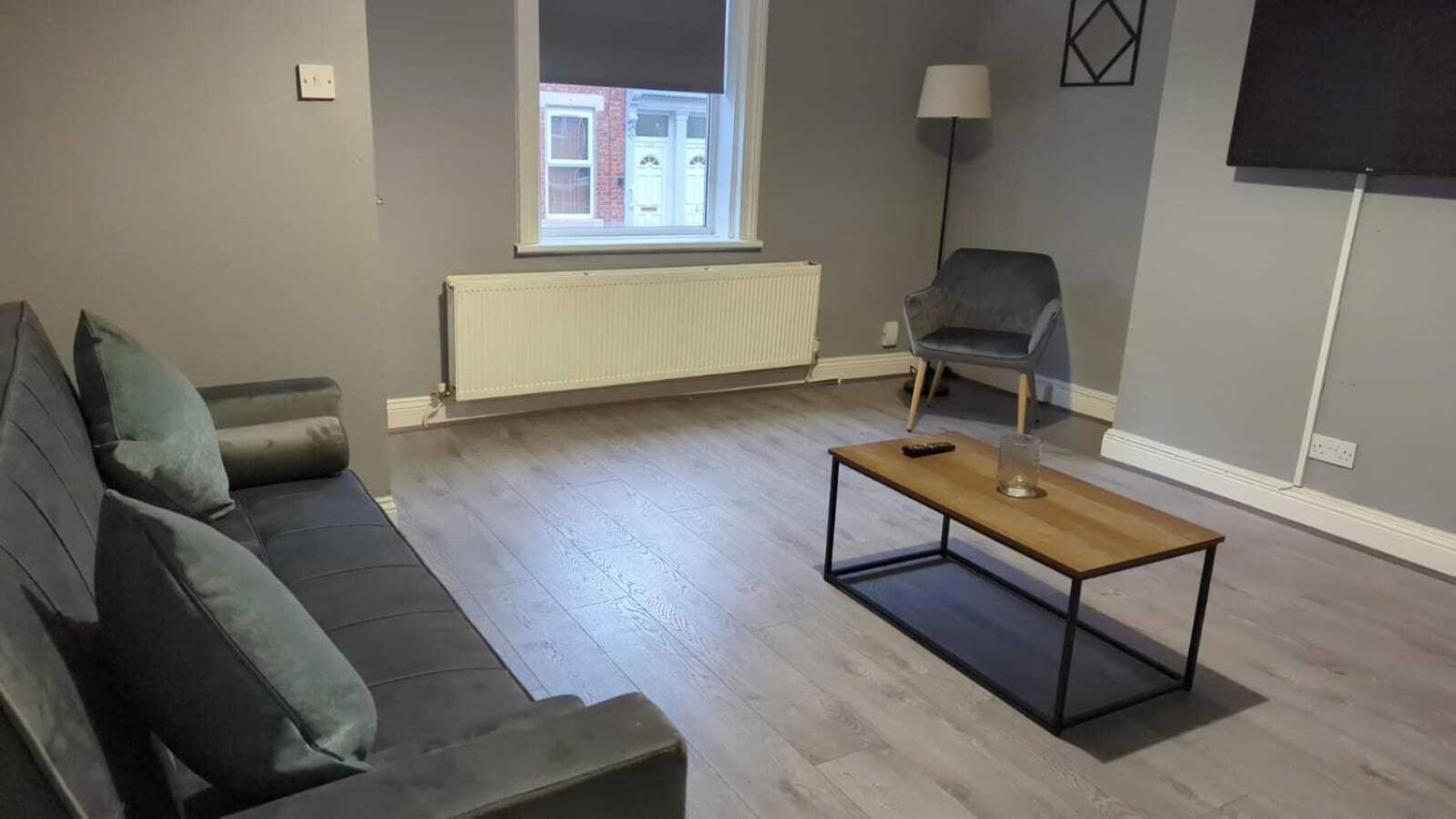 Alexander Apartments South Shields 3 ภายนอก รูปภาพ
